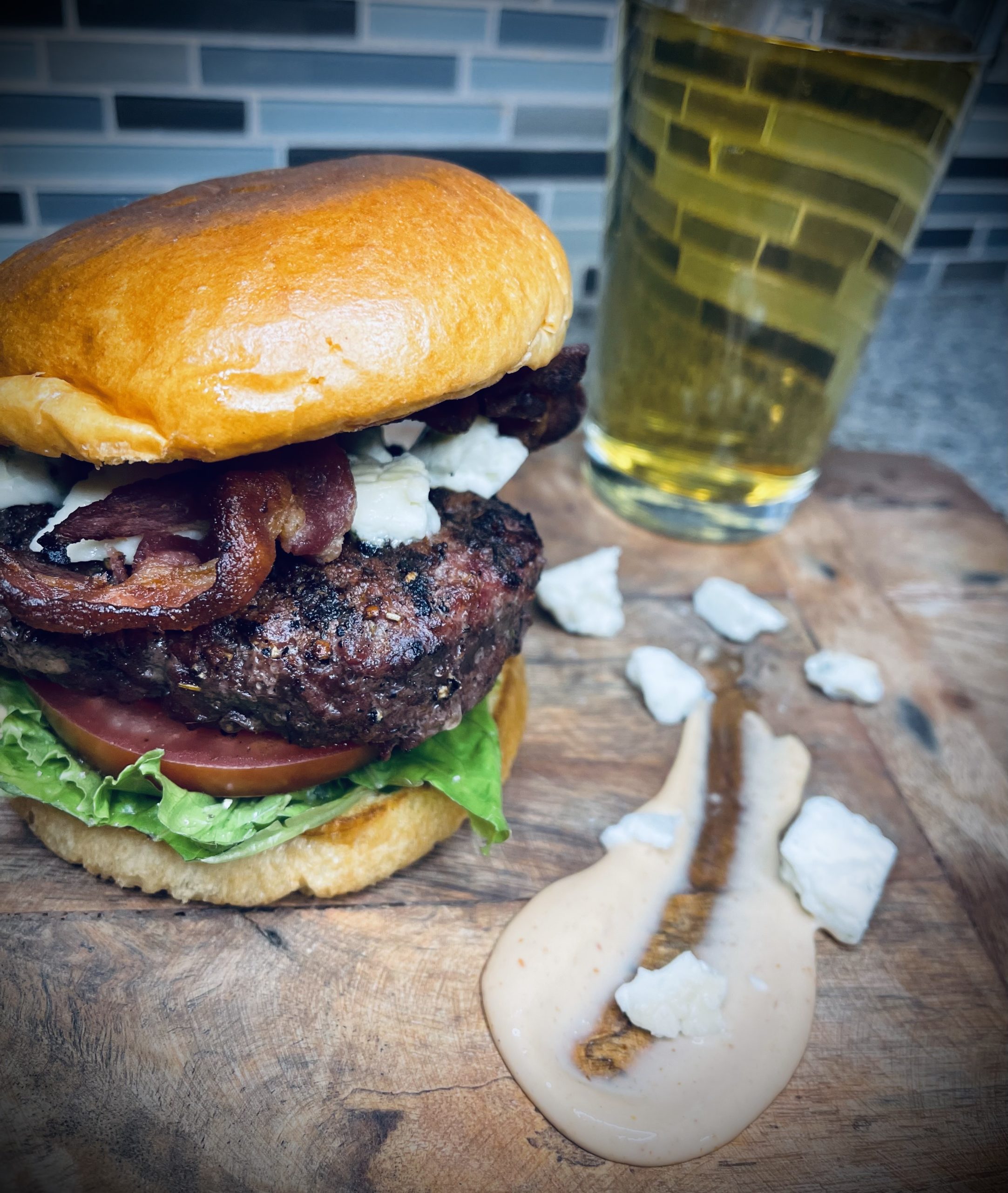 Bleu Cheese Bacon Burger with Sriracha Mayo - Peyton Cooks